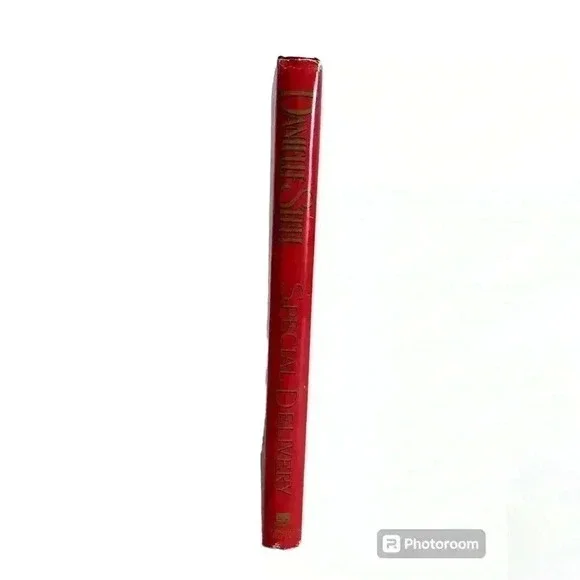 Danielle Steel Special Delivery Hardcover - Picture 2 of 12